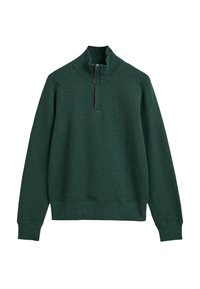 Donkergroene pullover sweater met een hoge kraag, een rits aan de voorkant tot de helft, geribbelde manchetten en onderrand, met een zachte textuur en minimale branding.