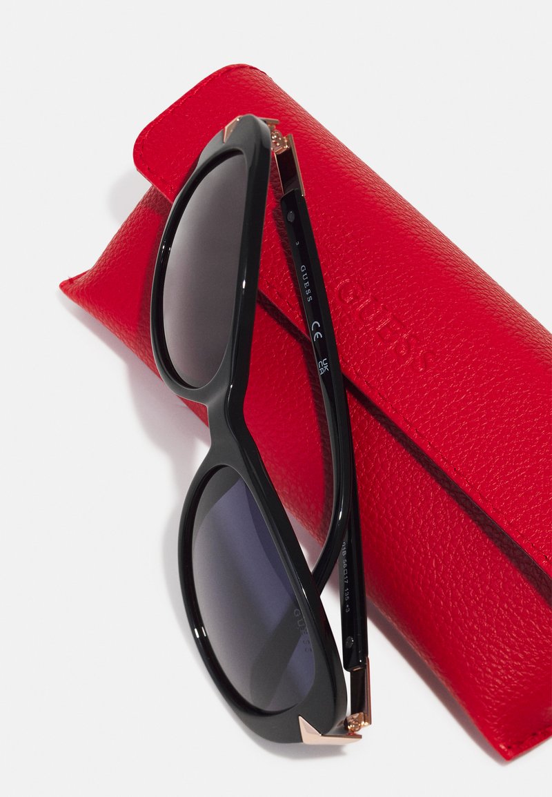 Guess Sunglasses - black - Zalando.co.uk display picture 3