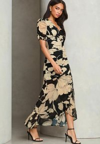 Lipsy Maxi šaty - black white