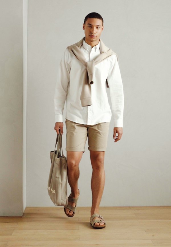 CONER - Shorts - greige2