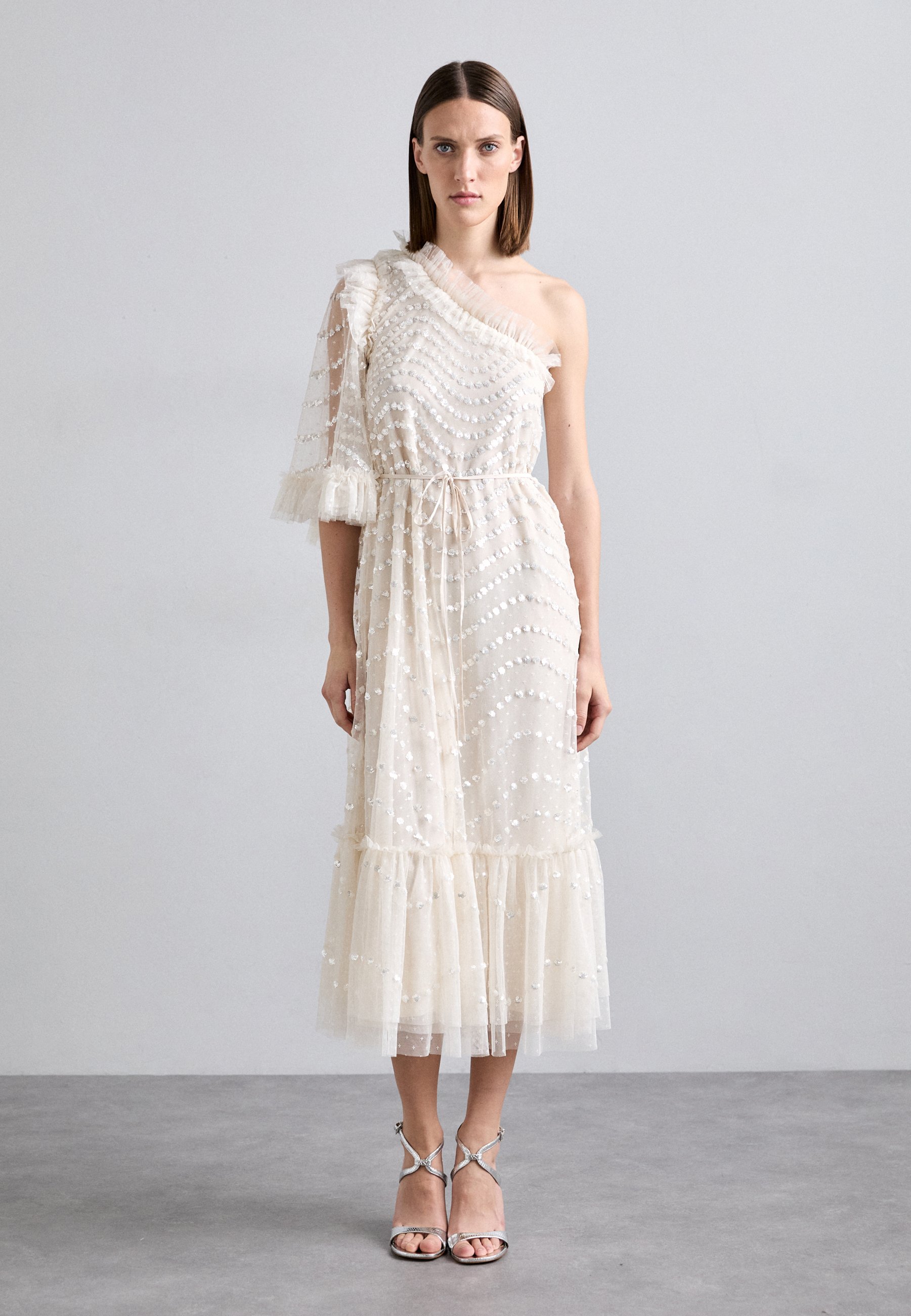 Needle & Thread SHIMMER ONE SHOULDER BALLERINA EXCLUSIVE - Cocktail dress / Party  dress - cream/off-white - Zalando.co.uk