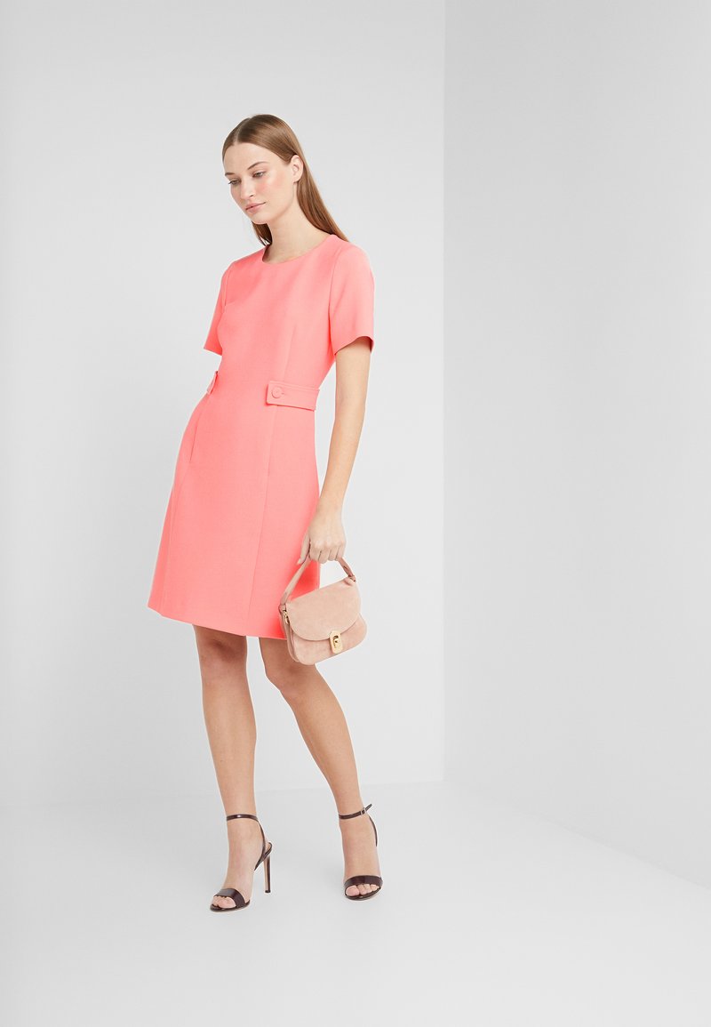 Riani Freizeitkleid Sorbet Koralle Zalando De 