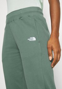 The North Face Tracksuit bottoms - green