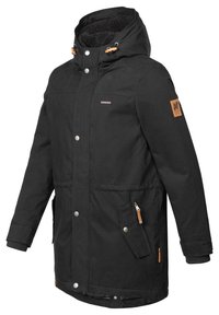 Sort parka med en pelsforet hætte, lynlåslommer på siden, trykknapper og brune detaljer på ærmerne og lommerne.