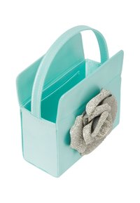 Kwadratowa, jasnoniebieska torebka z ekoskóry z akcentem w postaci srebrnej dżetowej kwiatowej ozdoby i usztywnianym uchwytem, z wyłożonym wnętrzem.