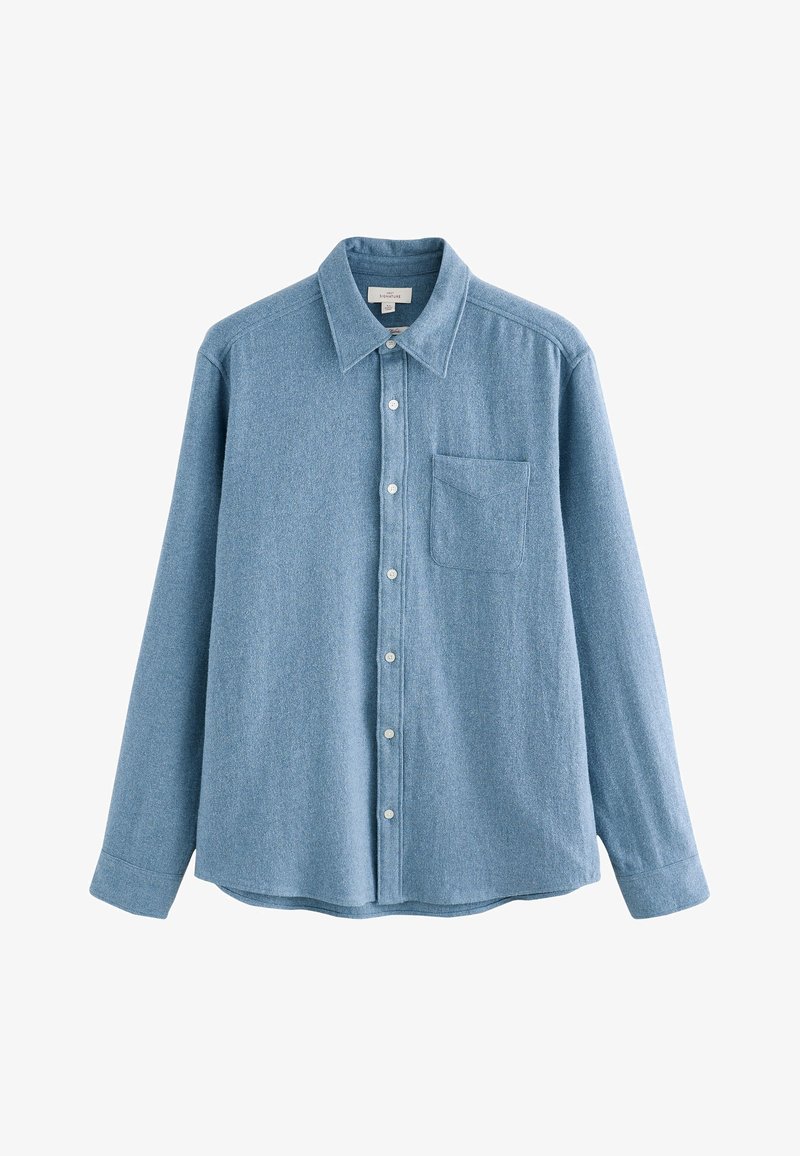 Chemise bleu clair à manches longues avec boutons sur le devant, col pointu, poche poitrine à gauche et boutons blancs.