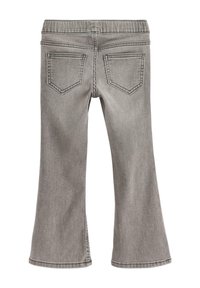 Grå utsvängda jeans med en mjuk midja, som har två bakfickor och textilier av denim. Avslutas med synliga söm detaljer.
