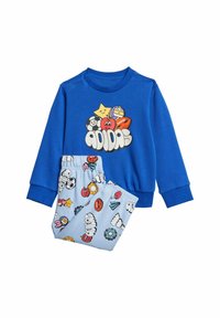 Top de manga larga azul con cuello redondo y logotipo impreso, combinado con pantalones azul claro con gráficos de dibujos animados coloridos y cinturilla elástica.