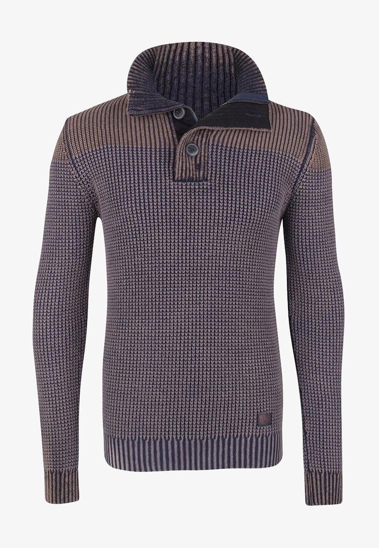 Gebreide trui in tinten bruin en marineblauw, met een hoge kraag, een placket met twee knopen en geribbelde manchetten en zoom.