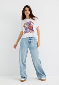 INSIDE Camiseta estampada - blanco