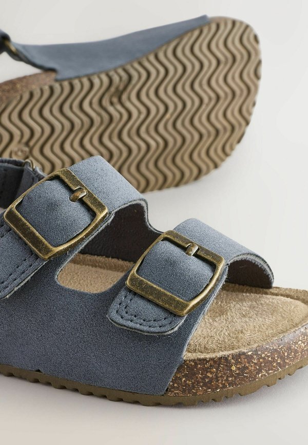 CUSHIONED DOUBLE BUCKLE TOUCH FASTENING STANDARD – Lauflernschuh