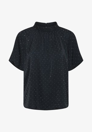 Črna bluza s kratkimi rokavi in visokim ovratnikom, z vzorcem pik in mehkim, rahlo zmečkanim tkanjem za teksturiran videz.