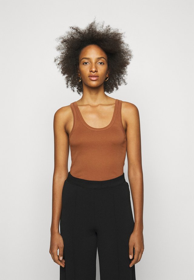 NEWDAWN - Top - walnut