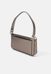 Calvin Klein Jeans SCULPTED SHOULDER POUCH TUM - Käsilaukku - gunmetal