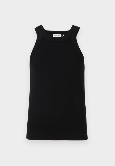 Black ribbed tank top with wide shoulder straps, featuring a rounded neckline and a small embossed logo detail at the bottom.