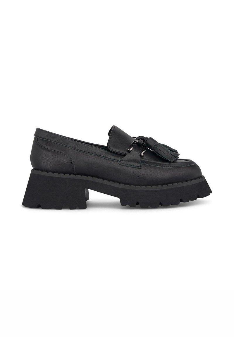 Zapatos sin cordones