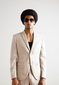 Pier One UNISEX - Päikeseprillid - black
