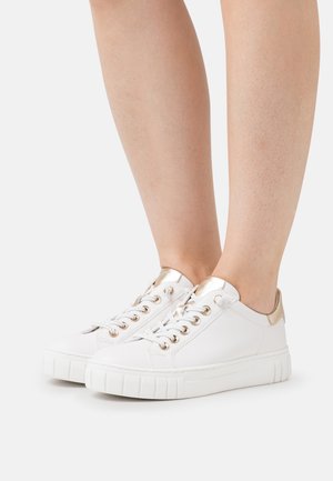 Marco Tozzi, Baskets basses - white