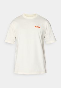 LEBRON JAMES TEE - T-shirts print - sail