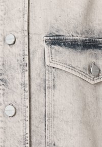 AllSaints SPARKLE  - Jeanskleid - snow grey
