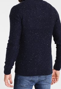 Pier One Stickad tröja - mottled dark blue