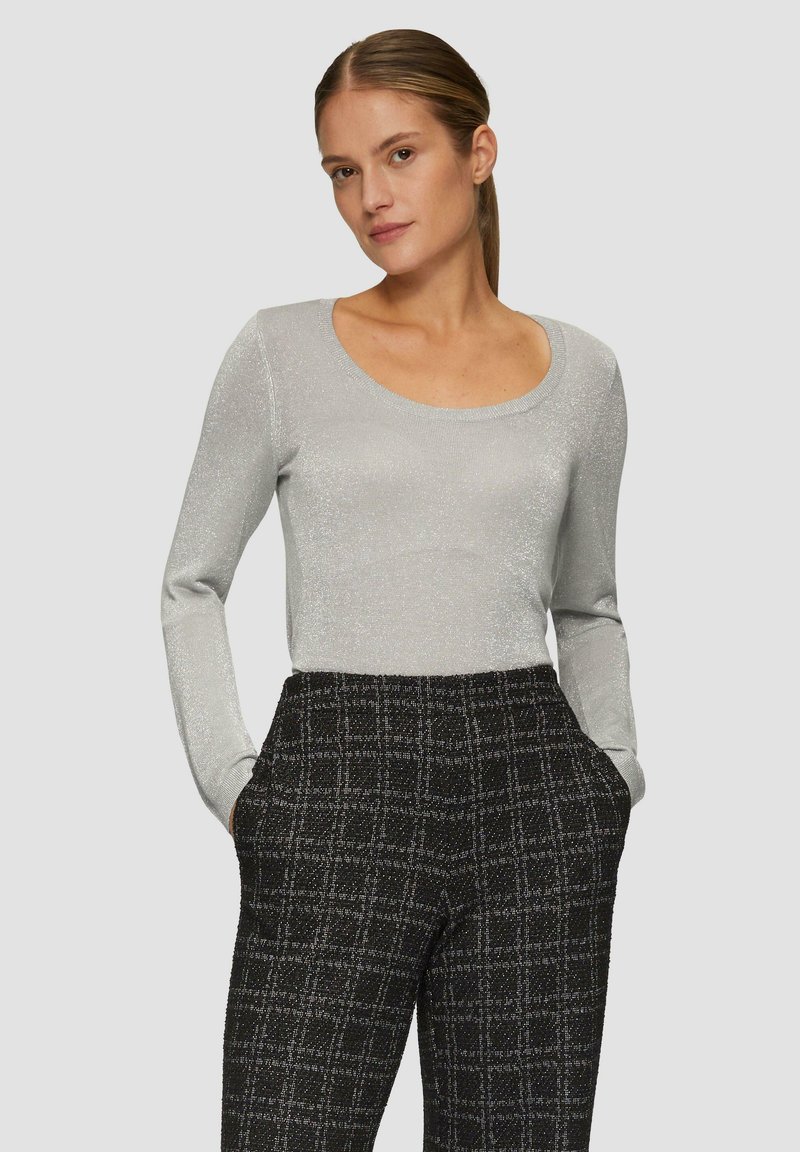 s.Oliver BLACK LABEL MIT GLITZER - Strickpullover - hellgrau