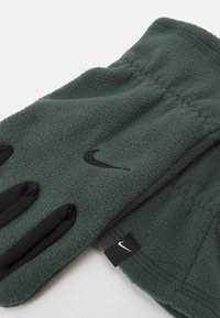 Nike Performance ONE THERMA-FIT - Kesztyűk - vintage green/black