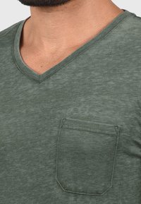 Solid SDTHEON - T-shirt basic - climb ivy