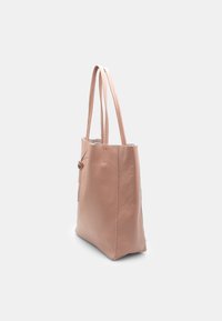 Bata Velika torba - rosa