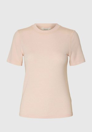 Soft pink short-sleeve crew neck fitted t-shirt with plain design and visible stitching on shoulders and sleeves.