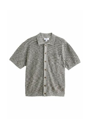 Short-sleeve button-up shirt in a grey knitted fabric, featuring a collar and a chest pocket with brown buttons. Textured surface throughout.