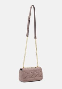 KARL LAGERFELD KUILT CROSSBODY  - Skulderveske - ash grey
