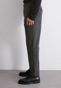 Marc O'Polo Housut - multi  gray pin