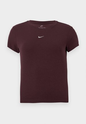Burgunderfarget t-skjorte med korte ermer laget av myk bomull, med rund hals og en liten hvit Nike-logo på brystet.