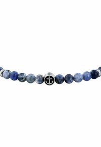 Bracciale in pietre preziose blu con perle tonde di diverse sfumature di blu, arricchito da un perla metallica con un design a ancora.