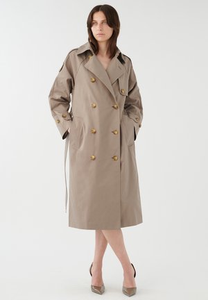 Dea Kudibal THREZADEA - Trenchcoat - nutmeg