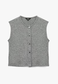 Grijze geribde top met een ronde halslijn en mouwloos ontwerp, met vijf metalen drukknopen aan de voorkant.
