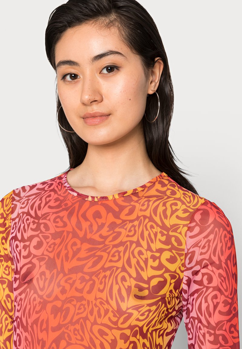Damen T-Shirts | Weekday BLUR LONG SLEEVE Langarmshirt multi coloured/mehrfarbig - CI31555 Damen T-Shirts | Weekday BLUR LONG SLEEVE Langarmshirt multi coloured/mehrfarbig - CI31555