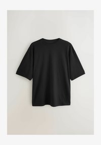 Niewybrane, black brown