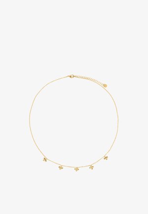 Collier délicat en chaîne d'or avec cinq petits charms papillons espacés régulièrement le long de la chaîne et un fermoir mousqueton avec chaîne d'extension.