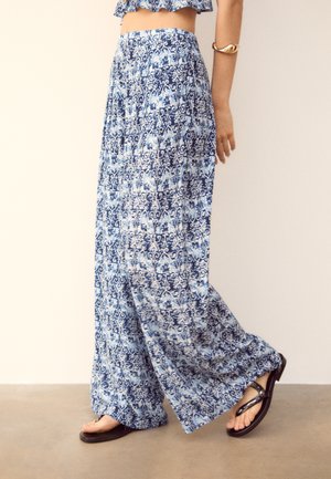 Trousers - light blue