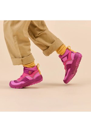 Affenzahn EXPLORY - Babyschoenen - beere