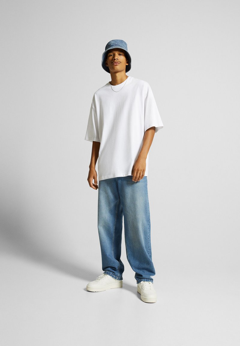 Bershka Straight leg jeans blauwgrijs