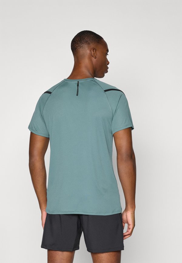 APHEX - Sports T-shirt - cypress3