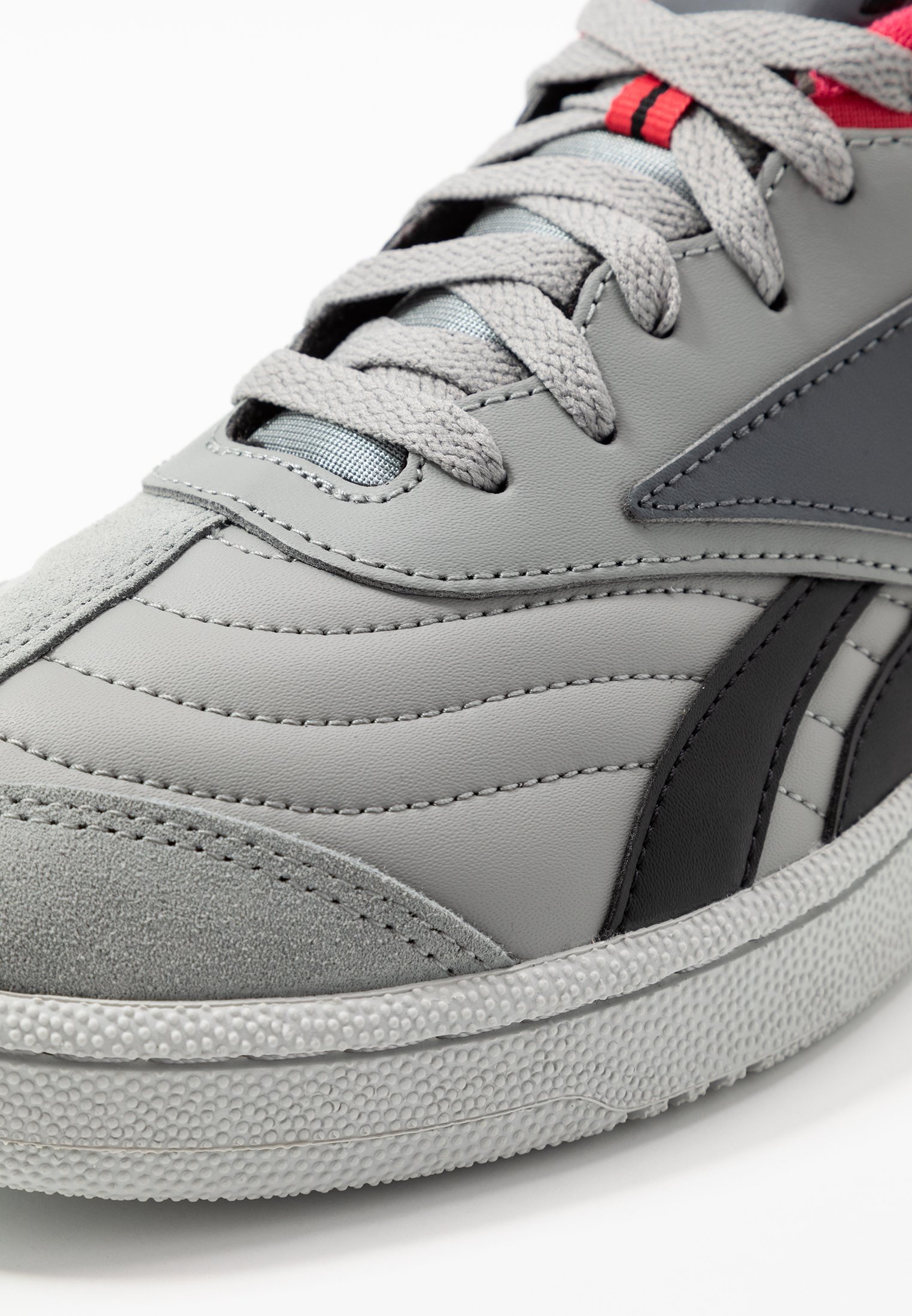 club c rc 1.0 light tennis style shoes