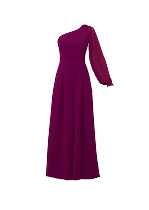 Combinaison asymétrique d'un rose magenta uni. Caractérisée par un corsage ajusté, une manche fluide et transparente, et une silhouette à jambes larges avec des plis à l'avant.
