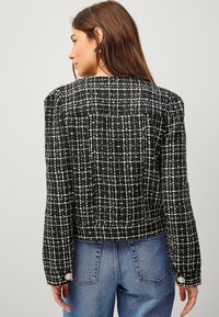 Ellos Collection Let jakke / Sommerjakker - schwarz weiß