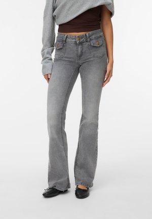 Vero Moda, Flared fit VMJEAN Low rise - Jean bootcut - light grey denim