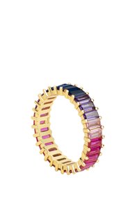 Flerfärgad ring med rektangulära ädelstenar i blått, lila, rosa och guldtonade metalldetaljer med en sammanhängande design.