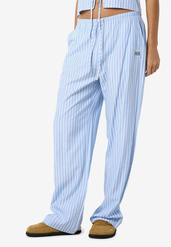 GESTREIFTE FREIZEIT MIT ELASTISCHEM BUND - Stoffhose - blau